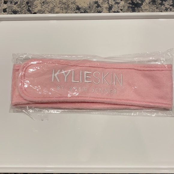 Kylie Skin Headband - Picture 4 of 4